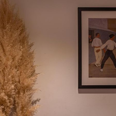 L'Envoutement Provencal Au Coeur De L'Ecusson - Une Nuit A Ним Екстериор снимка